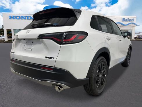 New 2026 Honda HR-V Sport image 5