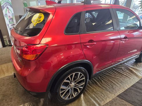 Used 2017 Mitsubishi Outlander Sport SE image 17