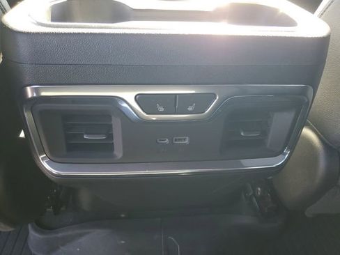 Used 2024 Chevrolet Silverado 2500 High Country w/ Technology Package image 25