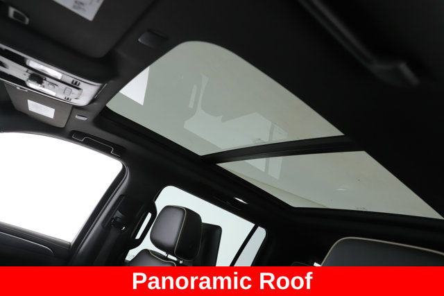 Used 2021 GMC Yukon XL SLT w/ Rear Media and Nav Package AWD/4WD image 18