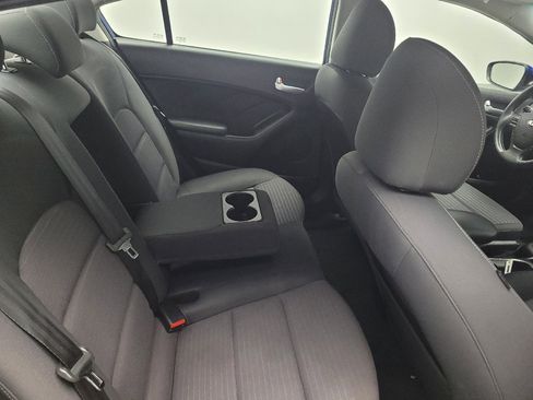 Used 2018 Kia Forte LX w/ LX Popular Package image 19