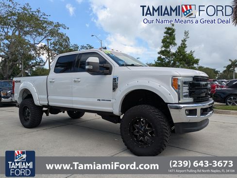 Used 2019 Ford F250 Lariat w/ Lariat Ultimate Package AWD/4WD image 1
