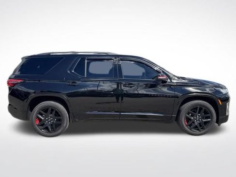 Used 2024 Chevrolet Traverse Premier w/ Redline Edition AWD/4WD image 9