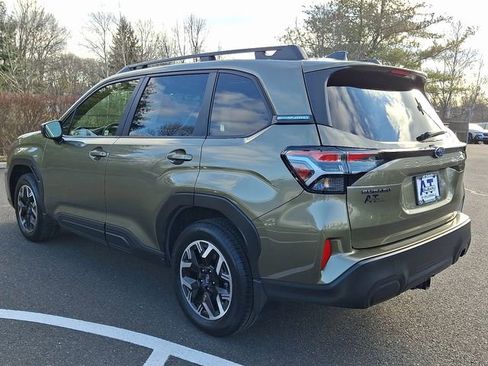 Certified 2025 Subaru Forester Premium w/ Convenience Package #1 image 4