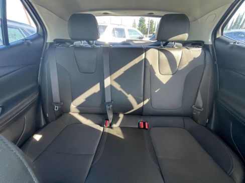 Used 2025 Buick Encore GX Preferred image 36