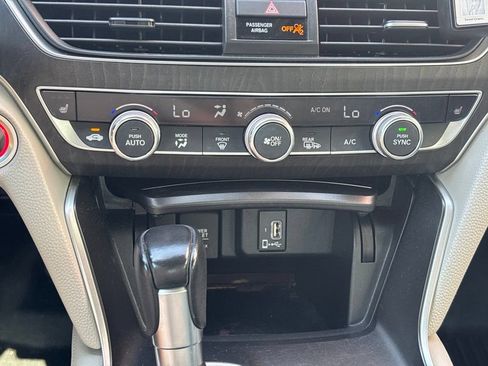 Used 2018 Honda Accord EX-L image 13