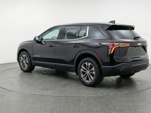 Used 2025 Chevrolet Equinox LT image 6