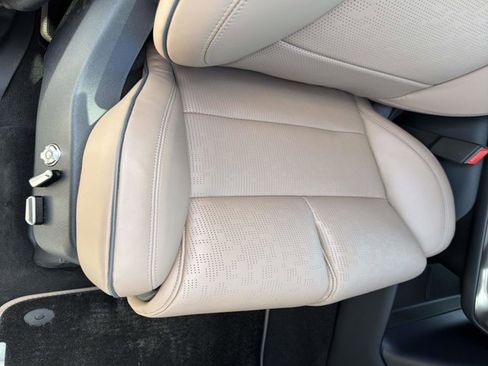 New 2026 Lincoln Navigator Black Label AWD/4WD image 17