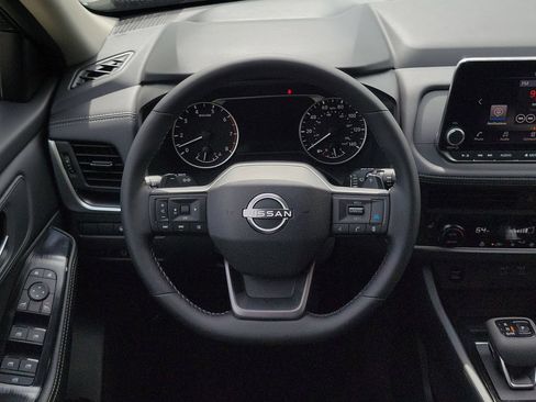 New 2026 Nissan Rogue SV w/ Cold Weather Package FWD image 16