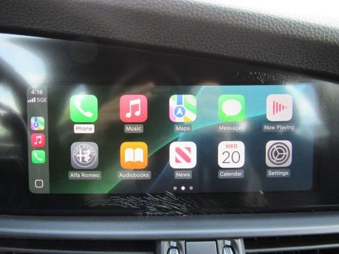 Used 2023 Alfa Romeo Giulia Sprint image 9