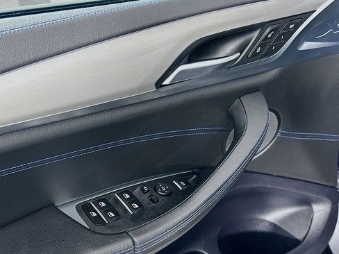 Used 2018 BMW X3 M40i image 18