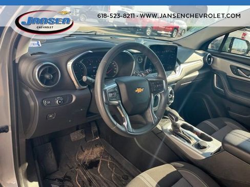 Used 2023 Chevrolet Blazer LT w/ Convenience Package FWD image 11