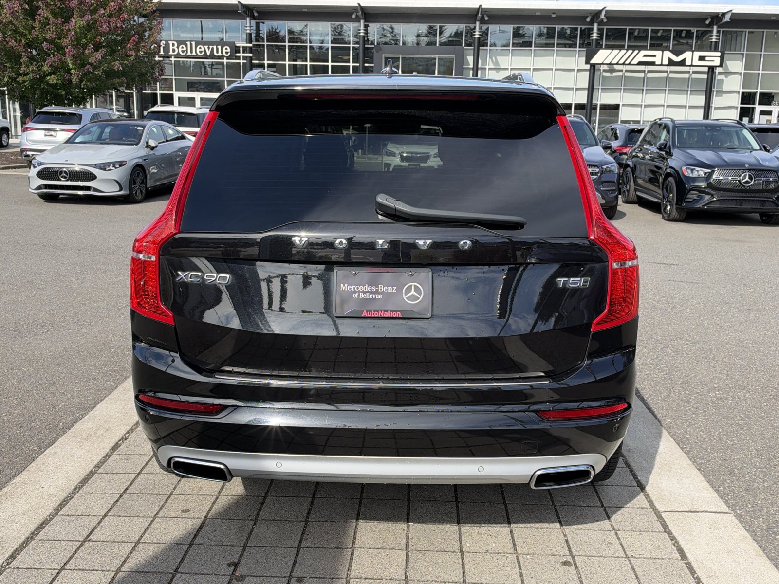 Used 2020 Volvo XC90 T5 Momentum w/ Protection Package Premier AWD/4WD image 7