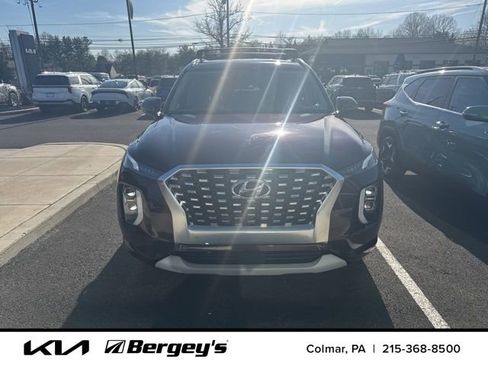 Used 2021 Hyundai Palisade Limited image 2
