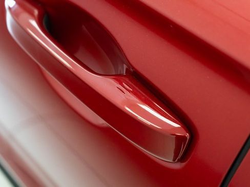 Used 2023 Honda CR-V EX-L image 9