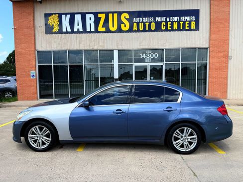 Used 2010 INFINITI G37 Journey w/ Premium Pkg image 9