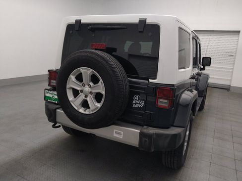 Used 2017 Jeep Wrangler Unlimited Sahara w/ Quick Order Package 24E Chief AWD/4WD image 7
