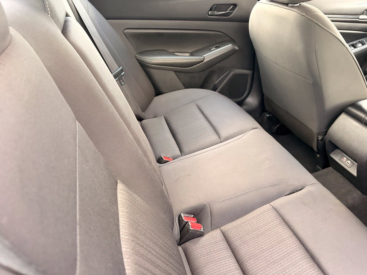 Certified 2025 Nissan Altima 2.5 SV FWD image 12