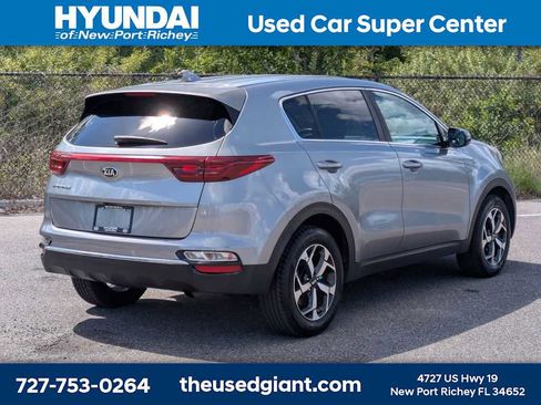 Used 2020 Kia Sportage LX w/ LX Popular Package image 5