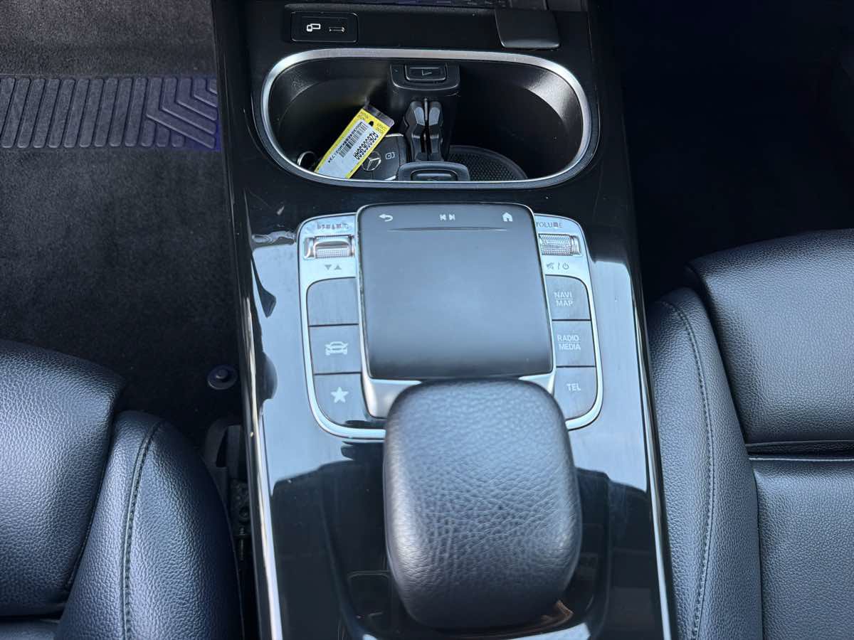 Used 2019 Mercedes-Benz A 220 image 32