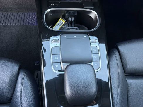 Used 2019 Mercedes-Benz A 220 image 32