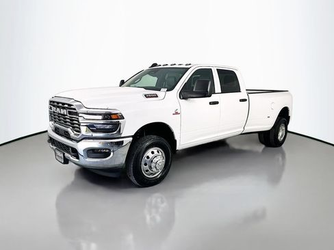 New 2026 RAM 3500 Tradesman AWD/4WD image 3