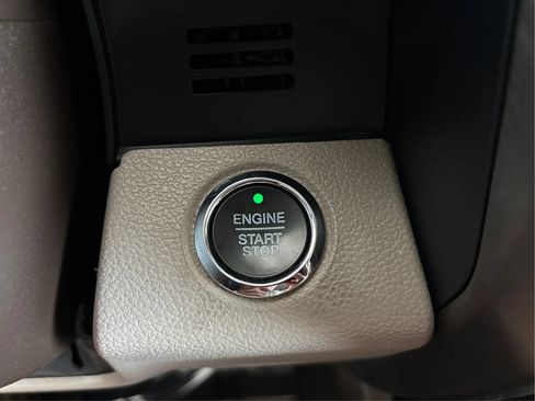 Used 2020 Ford F150 Limited AWD/4WD image 38