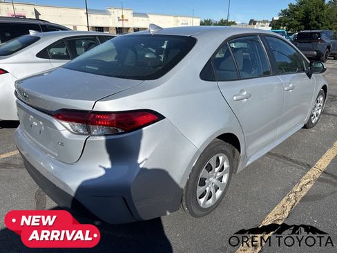 Used 2024 Toyota Corolla LE FWD image 12