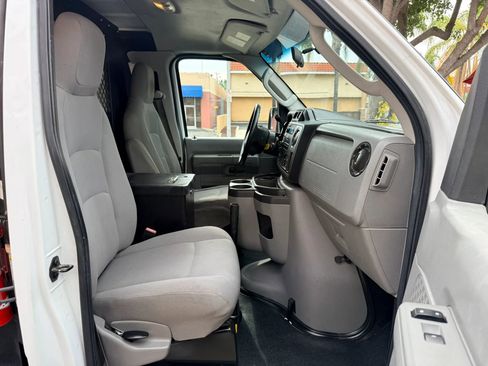 Used 2013 Ford E-150 and Econoline 150 w/ PWR Group RWD image 17