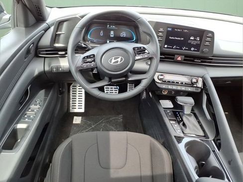 New 2026 Hyundai Elantra SEL Sport Premium FWD image 13