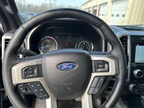 Used 2018 Ford F150 Lariat w/ Equipment Group 501A Mid image 11