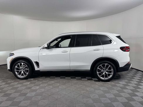 Used 2026 BMW X5 xDrive40i w/ Premium Package AWD/4WD image 11