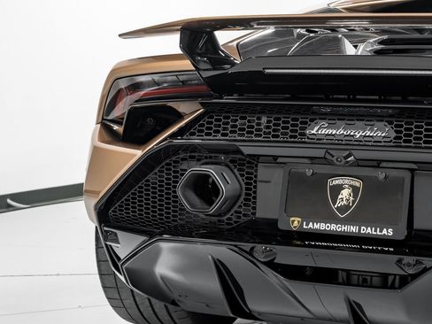 Used 2024 Lamborghini Huracan Tecnica RWD image 51