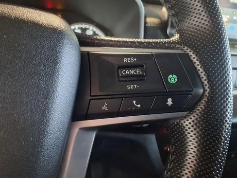 Used 2022 Mitsubishi Outlander SE image 26