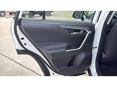 Certified 2025 Toyota RAV4 XLE AWD/4WD image 14