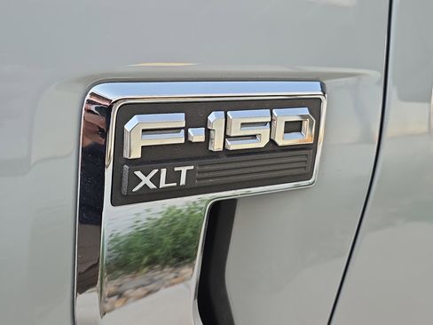 Used 2023 Ford F150 XLT image 4