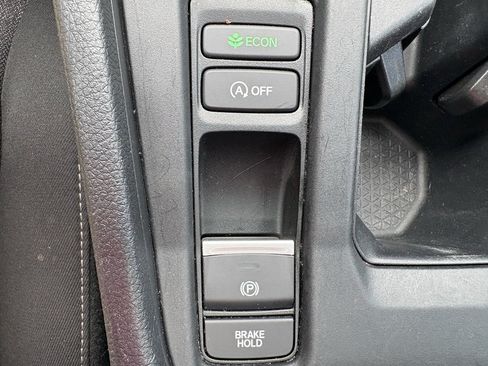 Certified 2023 Honda Accord EX image 21