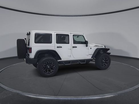Certified 2017 Jeep Wrangler Unlimited Sahara AWD/4WD image 18