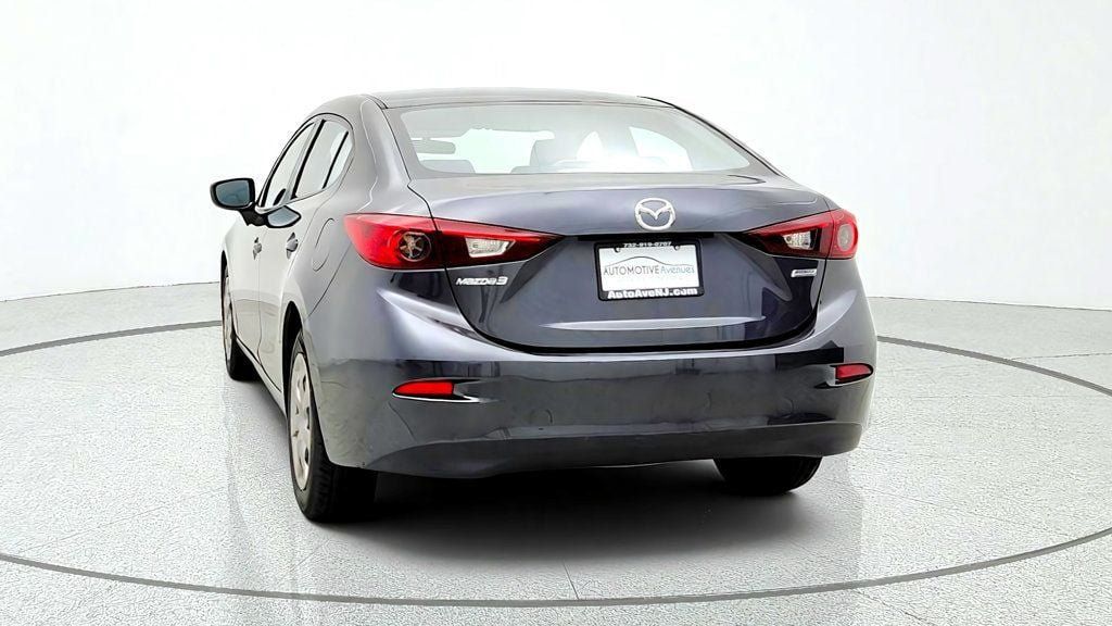 Used 2015 MAZDA MAZDA3 i Sport FWD image 6