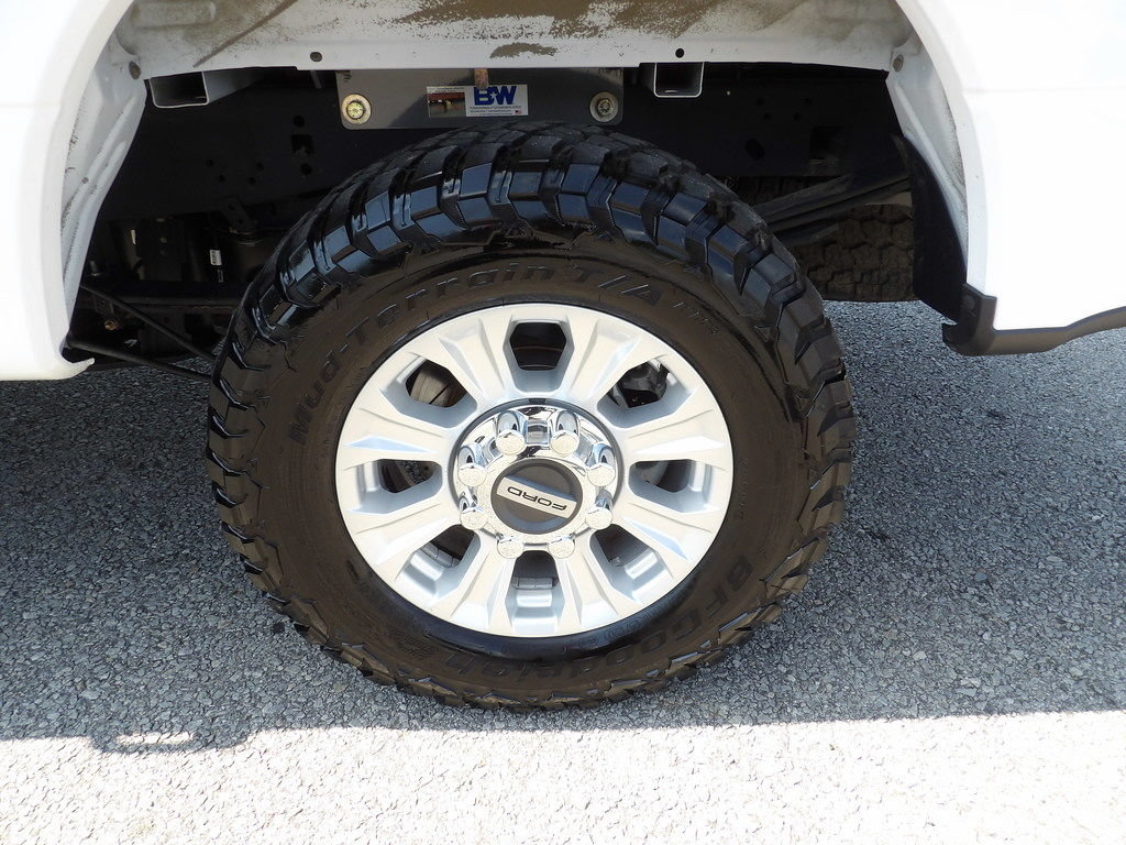 Used 2020 Ford F250 XLT w/ FX4 Off-Road Package AWD/4WD image 57