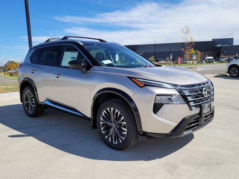 New 2026 Nissan Rogue Platinum w/ Platinum Premium Package image 4