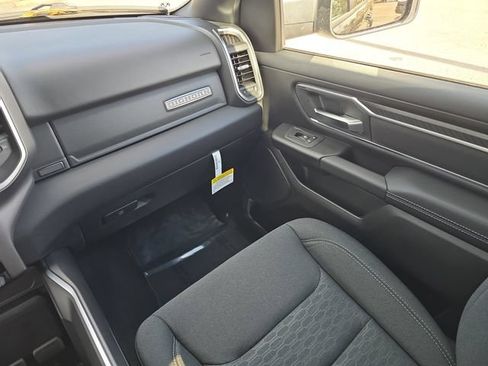 New 2026 RAM 1500 Big Horn AWD/4WD image 12