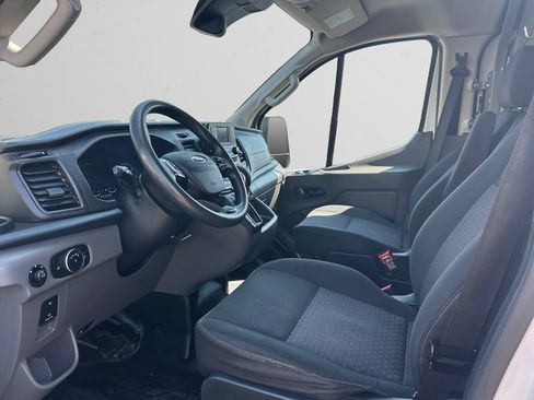 Used 2023 Ford Transit 250 Low Roof AWD image 10
