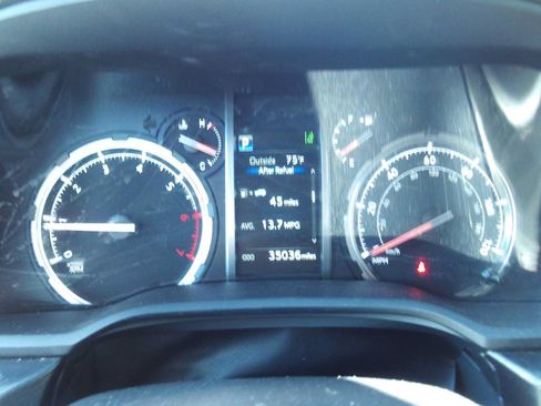 Used 2023 Toyota 4Runner TRD Off-Road Premium w/ Moonroof Package AWD/4WD image 9