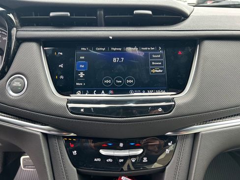 New 2026 Cadillac XT5 Sportv w/ LPO, Floor Liner Package image 23