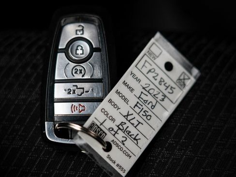 Used 2023 Ford F150 XLT w/ Equipment Group 302A High image 34