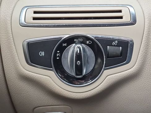 Used 2016 Mercedes-Benz C 300 C 300 image 21