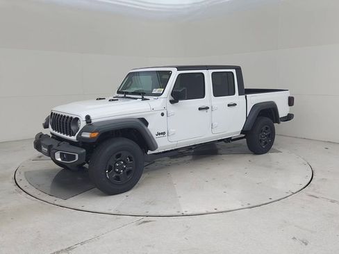 New 2026 Jeep Gladiator Sport image 8