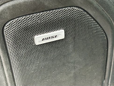 Used 2022 GMC Sierra 2500 Denali w/ Denali Black Diamond Edition image 18