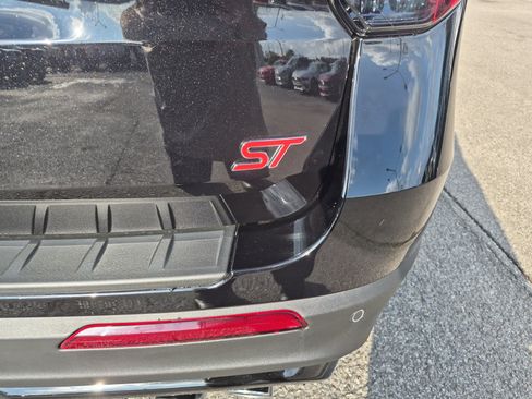 New 2026 Ford Explorer ST w/ Sun And Sound Package image 7
